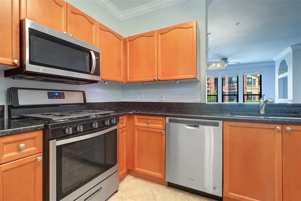 $2,100 | 2722 Via Tivoli, Unit 422B, Clearwater, FL 33764