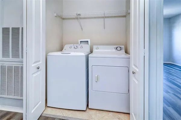 $2,100 | 2722 Via Tivoli, Unit 422B, Clearwater, FL 33764