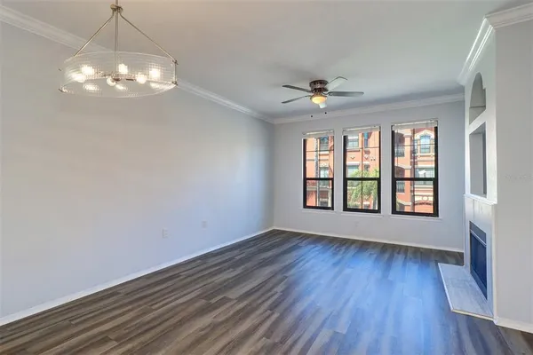 $2,100 | 2722 Via Tivoli, Unit 422B, Clearwater, FL 33764