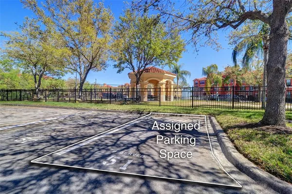 $2,100 | 2722 Via Tivoli, Unit 422B, Clearwater, FL 33764