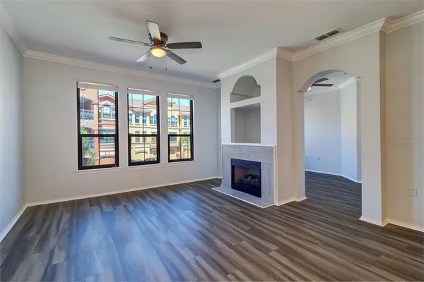 $2,100 | 2722 Via Tivoli, Unit 422B, Clearwater, FL 33764