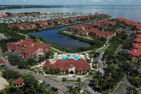 $2,100 | 2722 Via Tivoli, Unit 422B, Clearwater, FL 33764