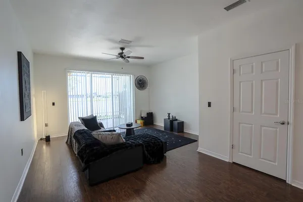 $2,200 | 9136 Hillcroft Drive, Riverview, FL 33578