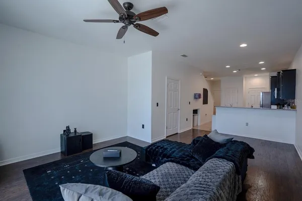 $2,200 | 9136 Hillcroft Drive, Riverview, FL 33578