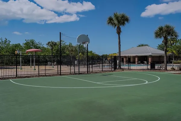 $2,200 | 9136 Hillcroft Drive, Riverview, FL 33578