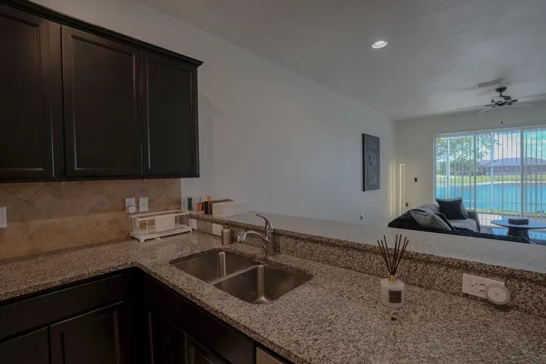 $2,200 | 9136 Hillcroft Drive, Riverview, FL 33578