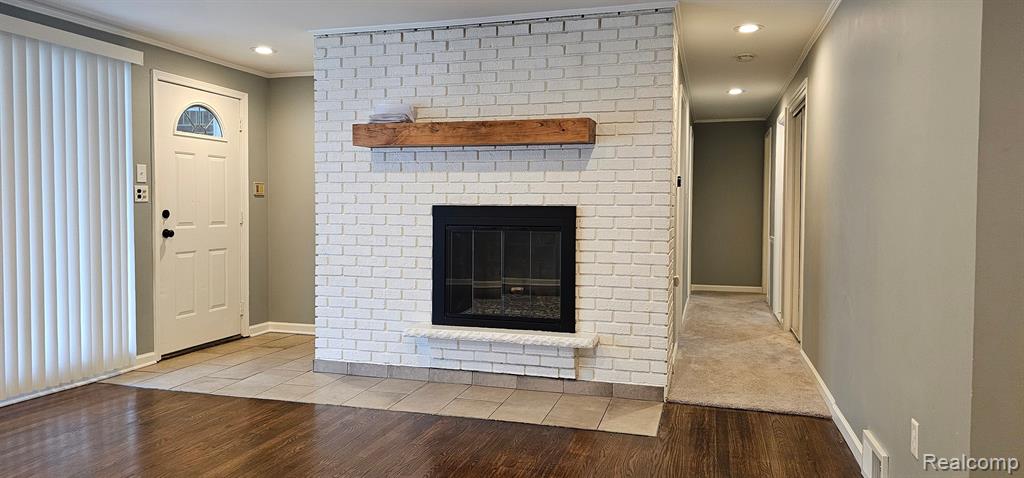 29604 Chelmsford Road Southfield, MI 48076 - Photo 23 of 27