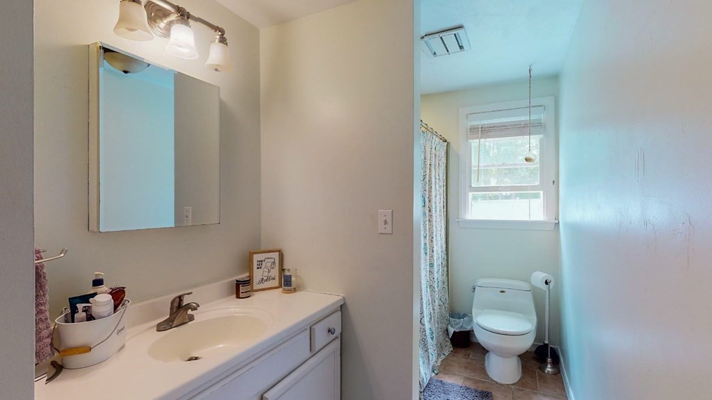 2 Orrison Street Worcester, MA 01609 - Photo 20 of 41 Gallery Image 20