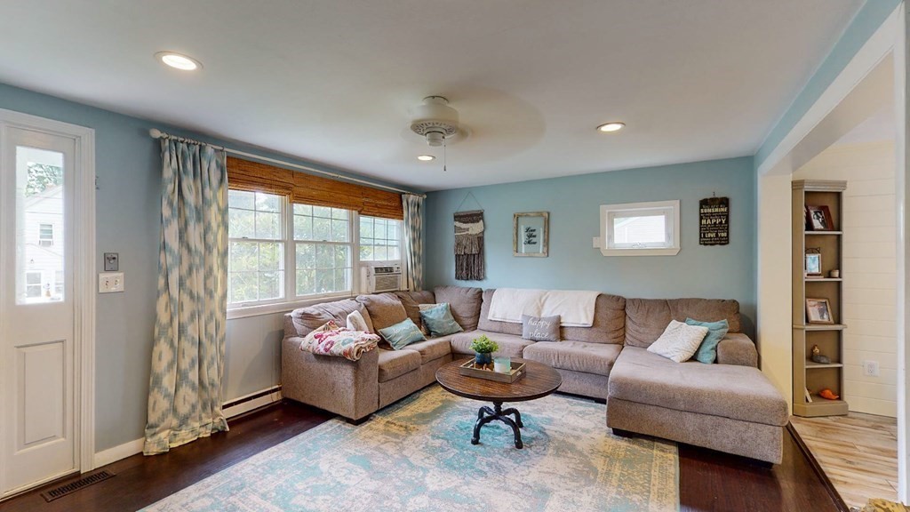 2 Orrison Street Worcester, MA 01609 - Photo 2 of 41 Gallery Image 2