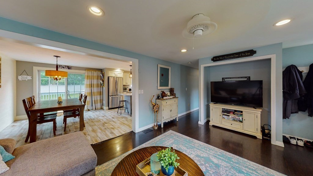 2 Orrison Street Worcester, MA 01609 - Photo 4 of 41 Gallery Image 4