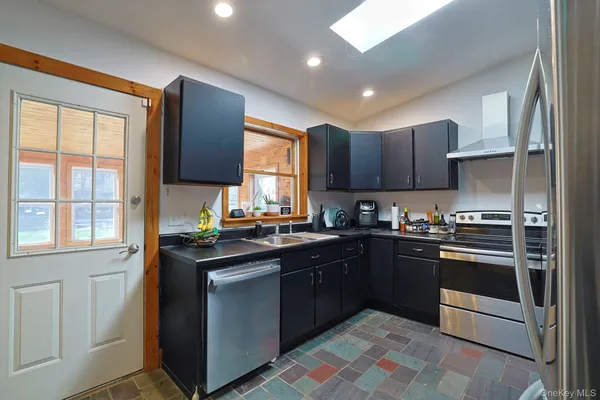 $375,000 | 1666 Main Street, Pleasant Valley, NY 12569