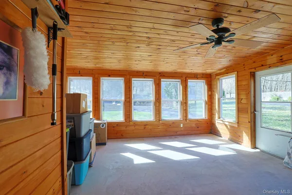 $375,000 | 1666 Main Street, Pleasant Valley, NY 12569