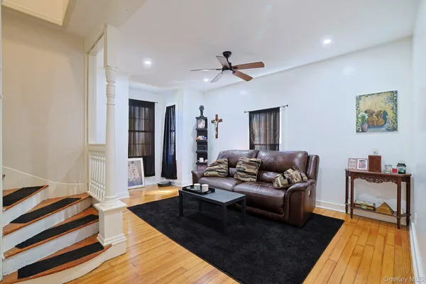 $375,000 | 1666 Main Street, Pleasant Valley, NY 12569