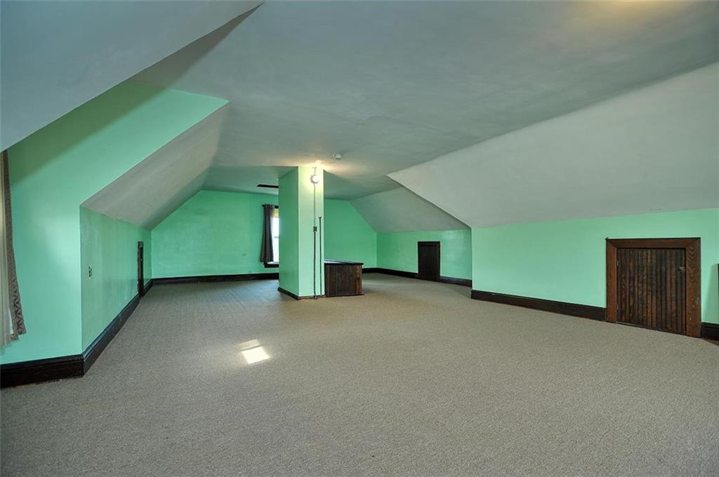 25 Wabash Avenue Hickory, PA 15340 - Photo 22 of 29 a view of a room with gym equipment