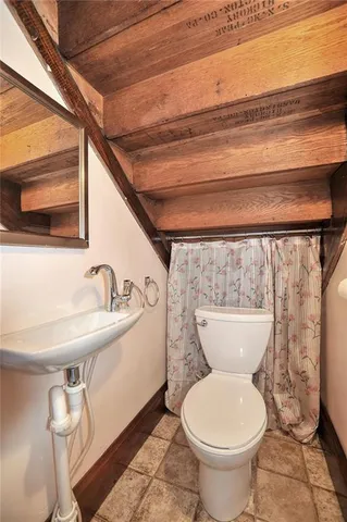 $249,900 | 25 Wabash Avenue, Hickory, PA 15340