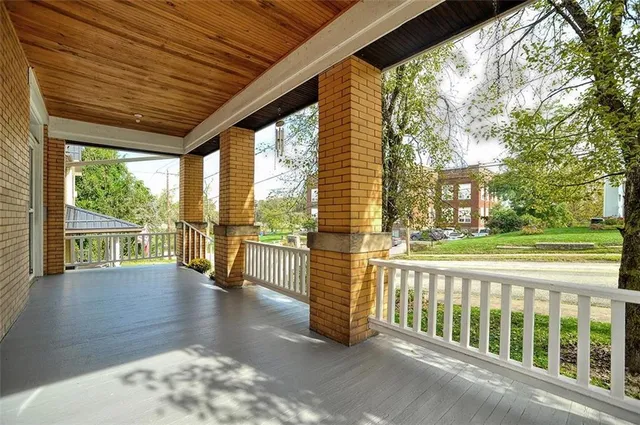 $249,900 | 25 Wabash Avenue, Hickory, PA 15340