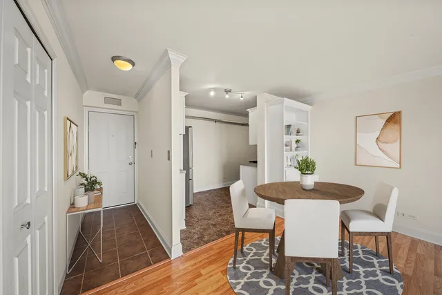 $219,900 | 5975 North Odell Avenue, Unit 5C, Chicago, IL 60631