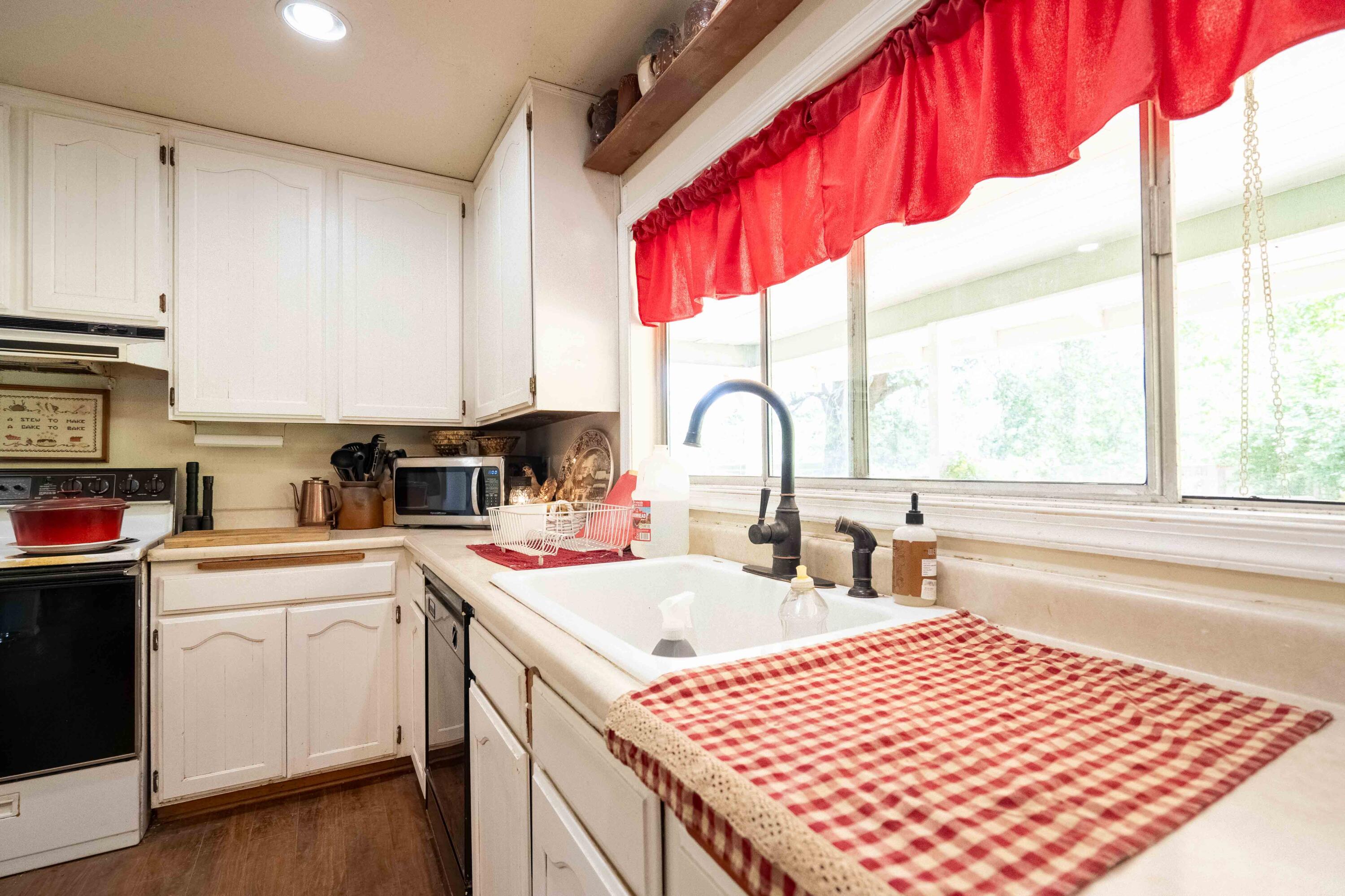 244 Griffin Road Grants Pass, OR 97527 - Photo 32 of 96 DSC06957-HDR