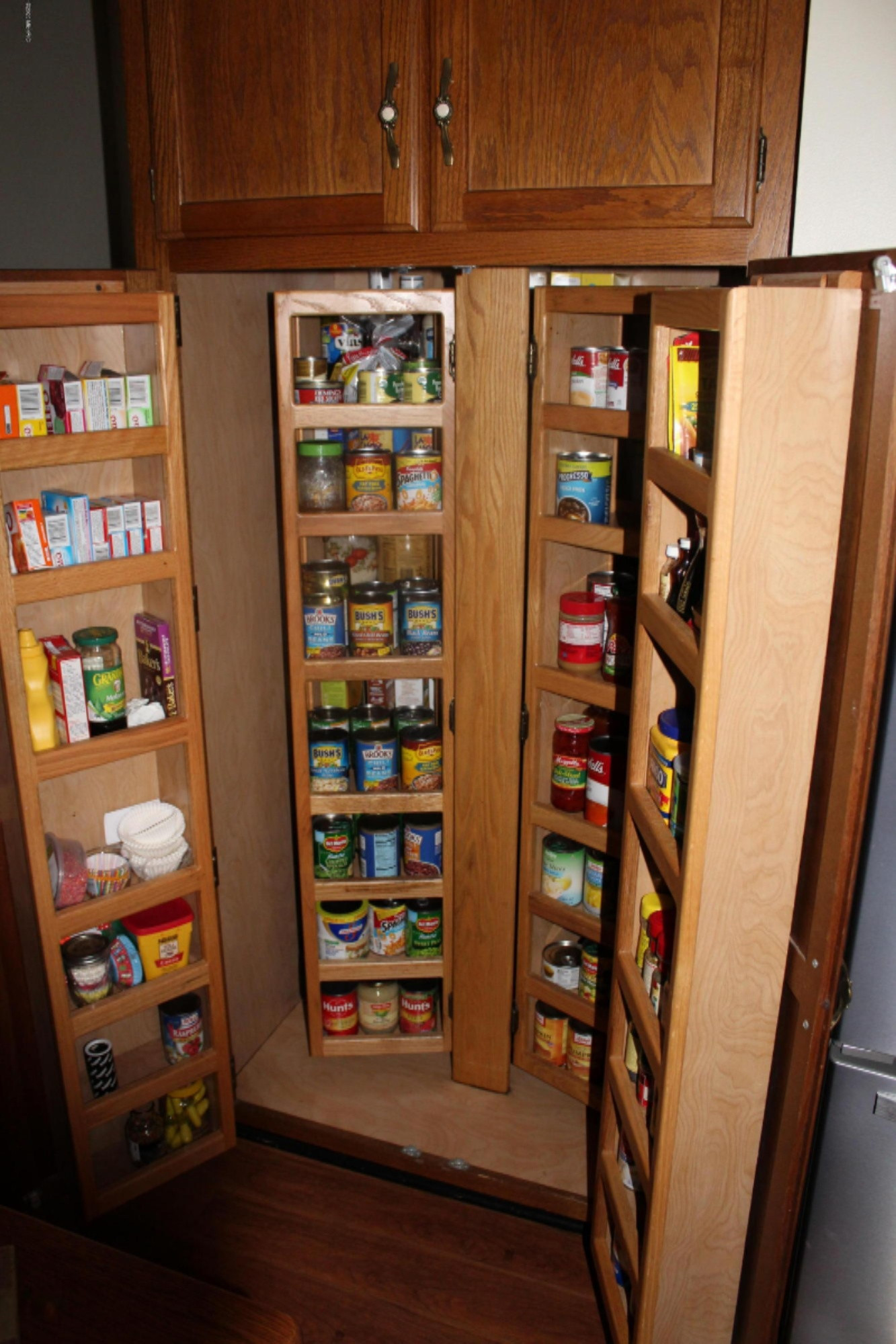 7011 West County Farm Road Greenville, MI 48838 - Photo 19 of 59 Large Pantry