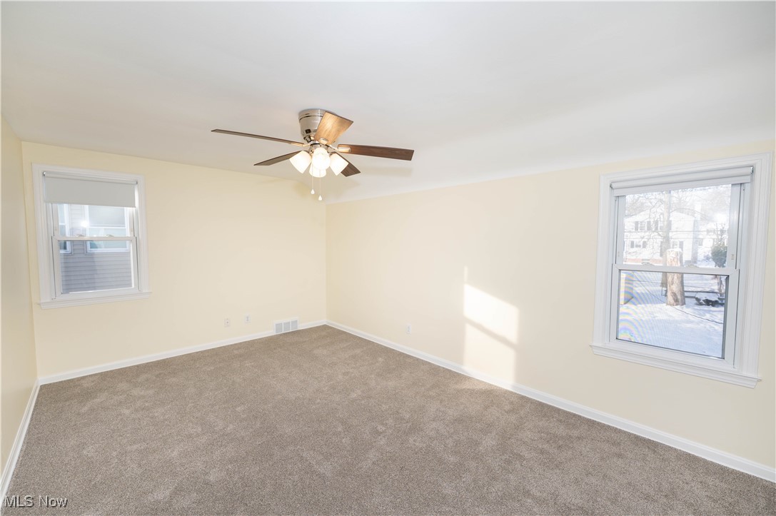1120 Croyden Road Lyndhurst, OH 44124 - Photo 25 of 50