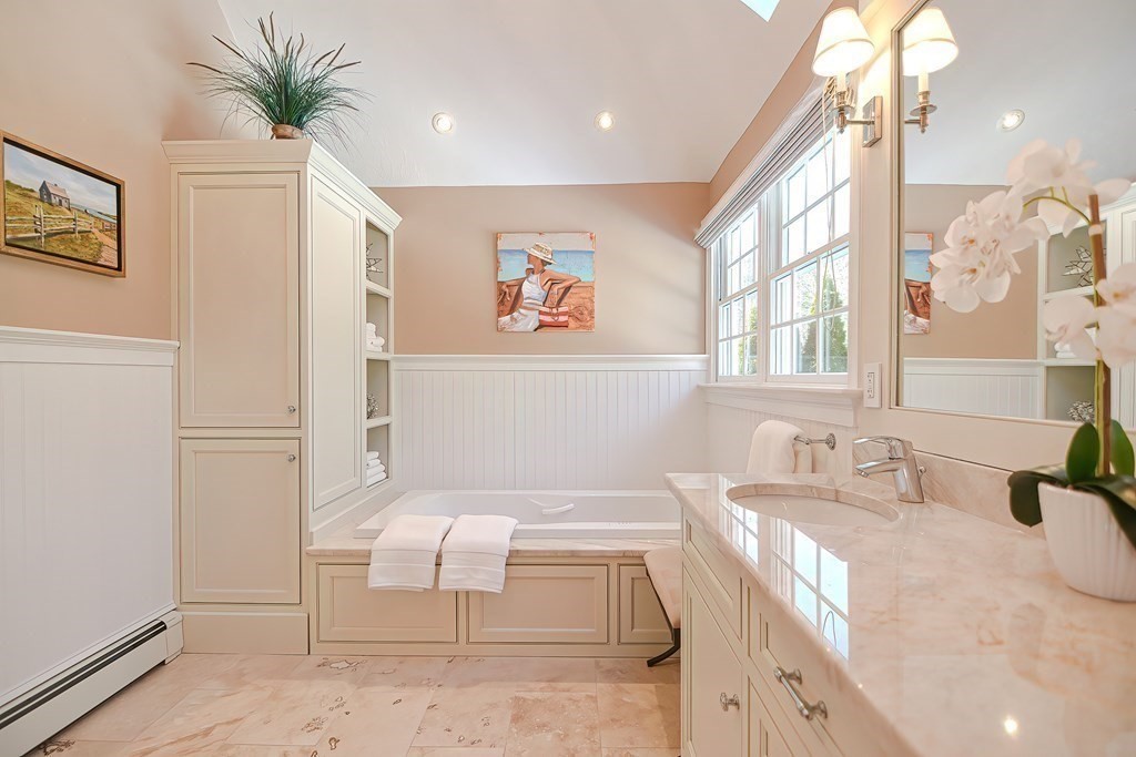 6 Thompson Road Foxboro, MA 02035 - Photo 27 of 42 Gallery Image 27