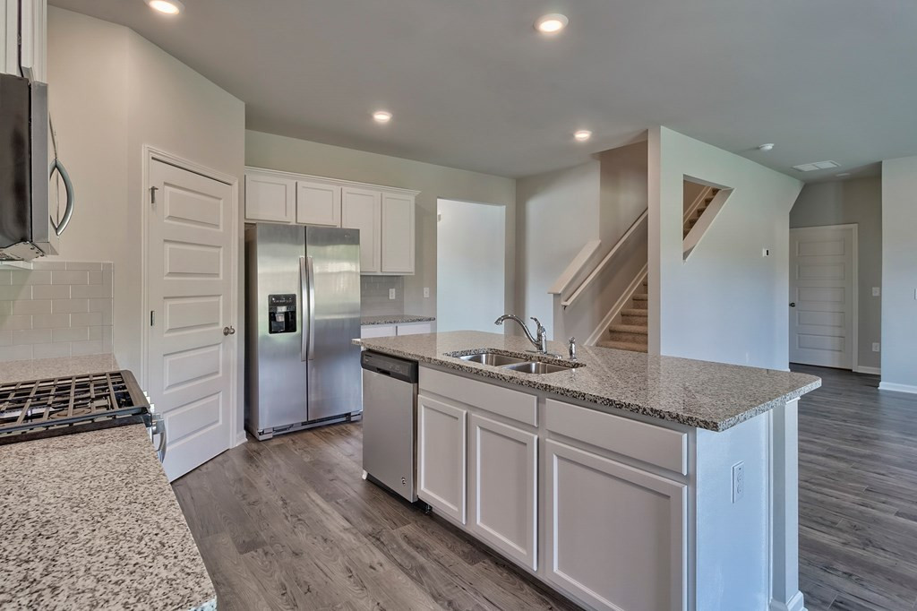 147 Lookout Loop North Augusta, SC 29841 - Photo 5 of 37