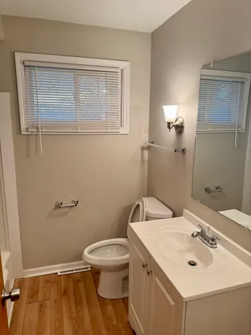 $163,000 | 220 Westgate Avenue, Chicago Heights, IL 60411