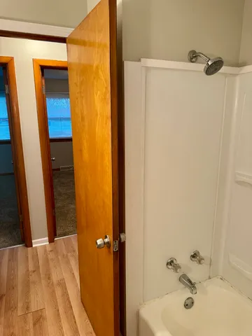 $163,000 | 220 Westgate Avenue, Chicago Heights, IL 60411