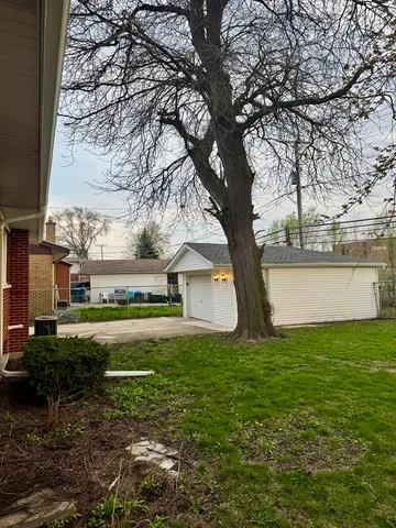 $163,000 | 220 Westgate Avenue, Chicago Heights, IL 60411