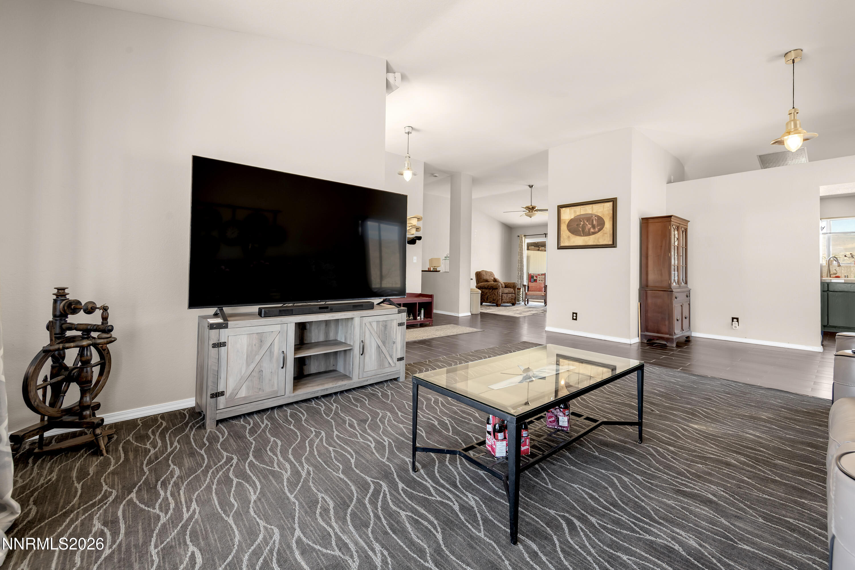 5855 Quaking Aspen Road Reno, NV 89510 - Photo 5 of 60 QuakingAspen5855-005