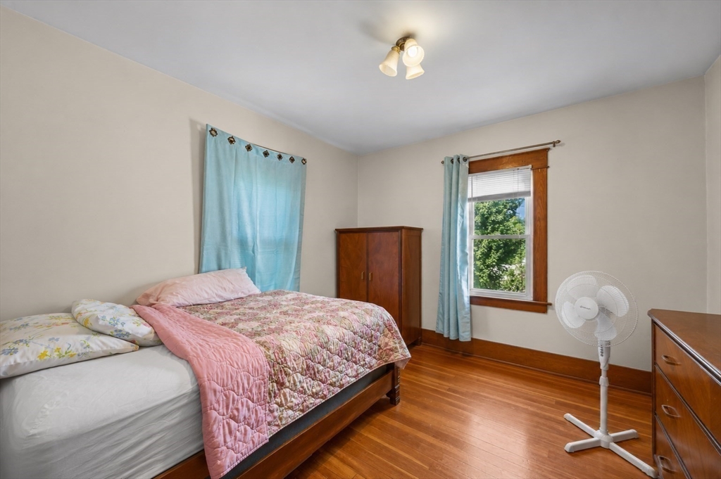 69 Bonner Street Chicopee, MA 01013 - Photo 14 of 16 Gallery Image 14
