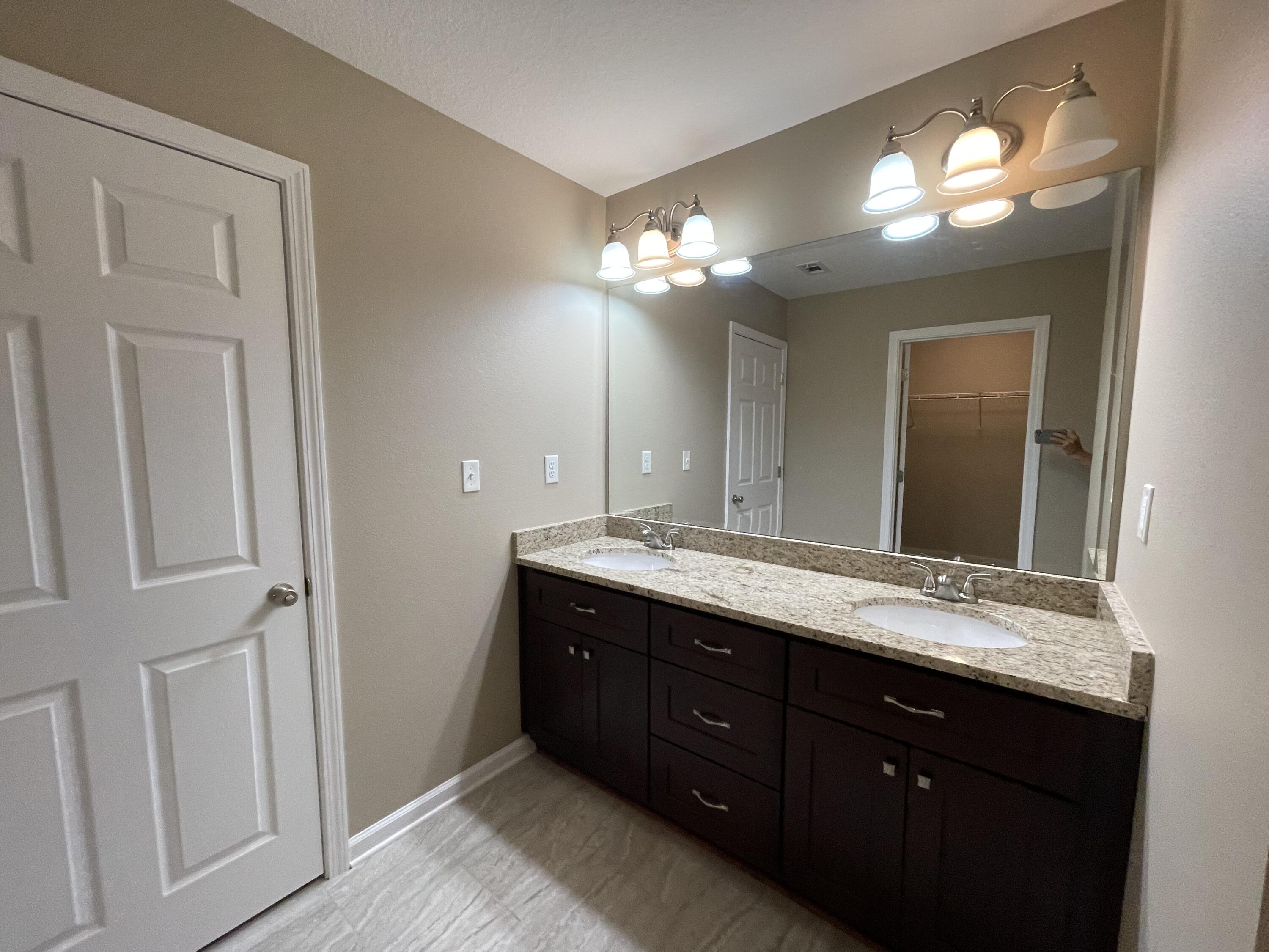 1219 Valley Road Crestview, FL 32539 - Photo 6 of 27 IMG_4486