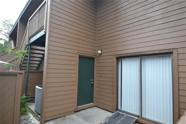 $1,950 | 605 Lennox Road West, Palm Harbor, FL 34683