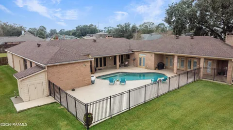 $550,000 | 308 Monteigne Drive, Lafayette, LA 70506