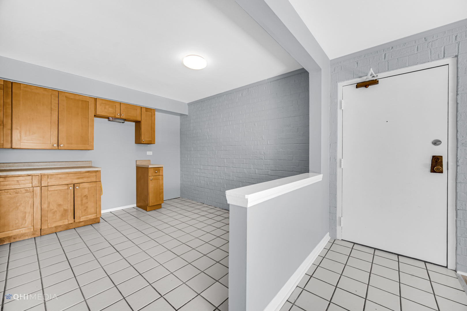 258 East Bailey Road, Unit J Naperville, IL 60565 - Photo 7 of 22 a view of utility room