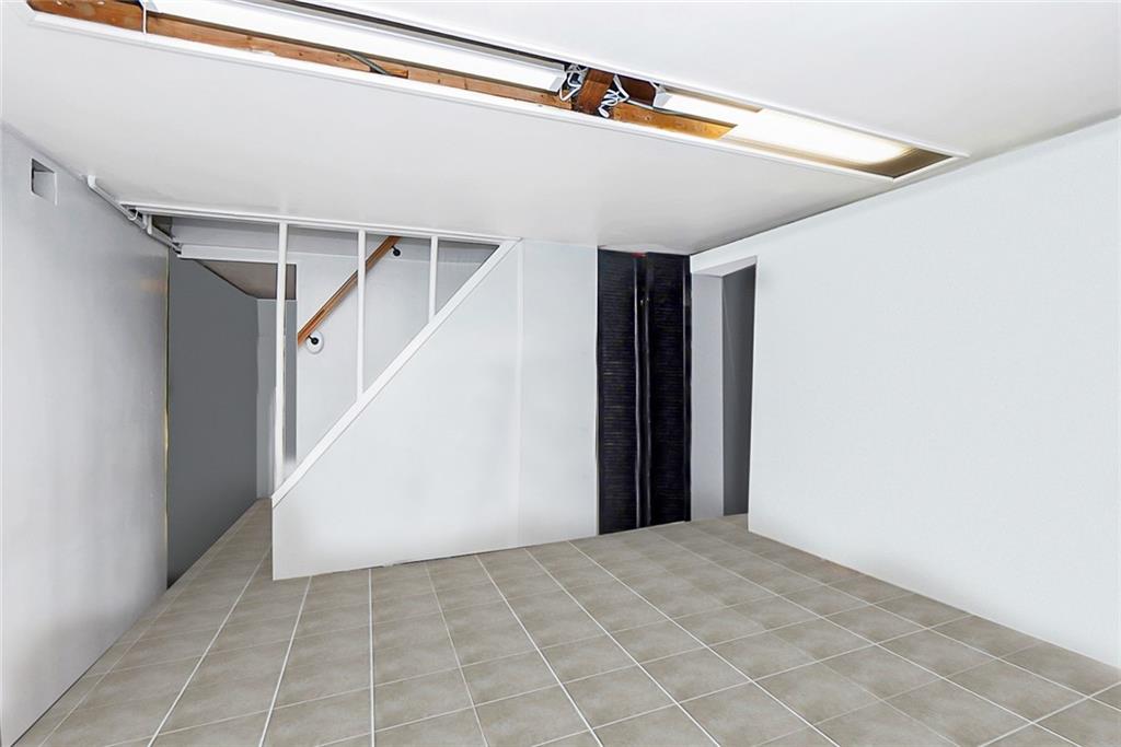 2318 Knapp Street Brooklyn, NY 11229 - Photo 17 of 32 a view of entryway
