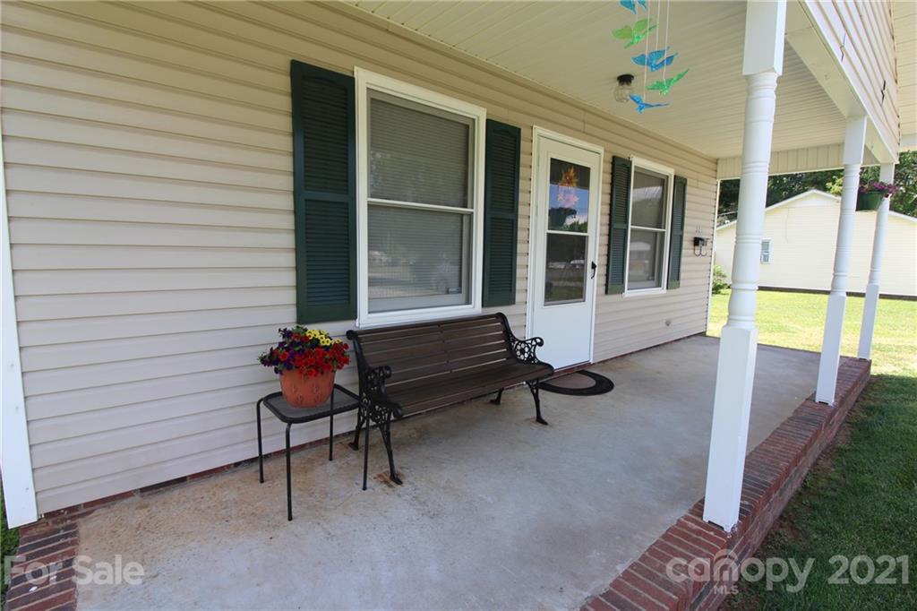 321 Waco Road Kings Mountain, NC 28086 - Photo 2 of 38 Gallery Image 2