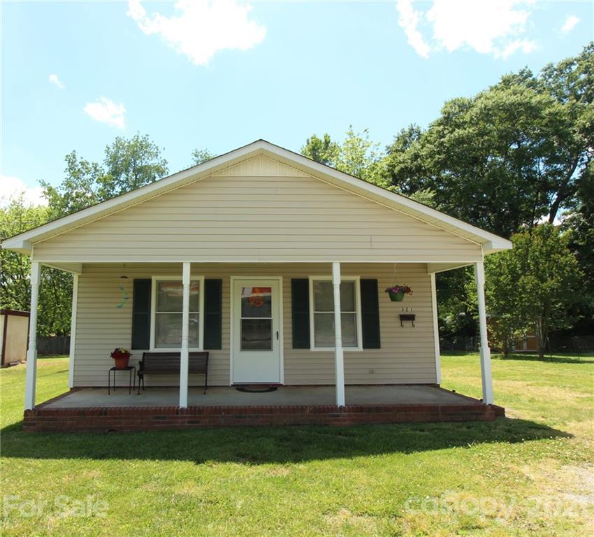 321 Waco Road Kings Mountain, NC 28086 - Photo 4 of 38 Gallery Image 4