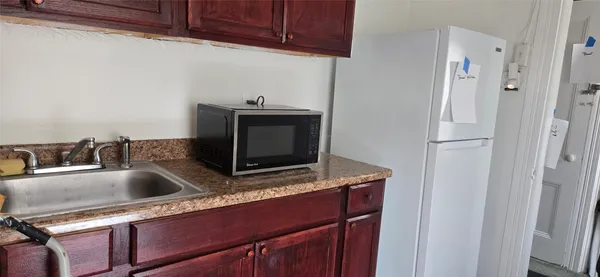 $1,200 | 23 High Street, Binghamton, NY 13903