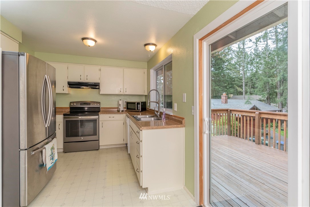 4204 Kellum Ranch Road Northwest Bremerton, WA 98312 - Photo 6 of 25 Gallery Image 6
