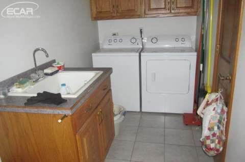 4520 Lone Road Freeland, MI 48623 - Photo 21 of 28