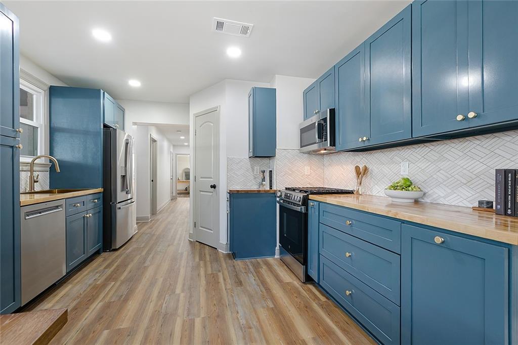 9005 Camille Court River Ridge, LA 70123 - Photo 7 of 23 Gallery Image 7