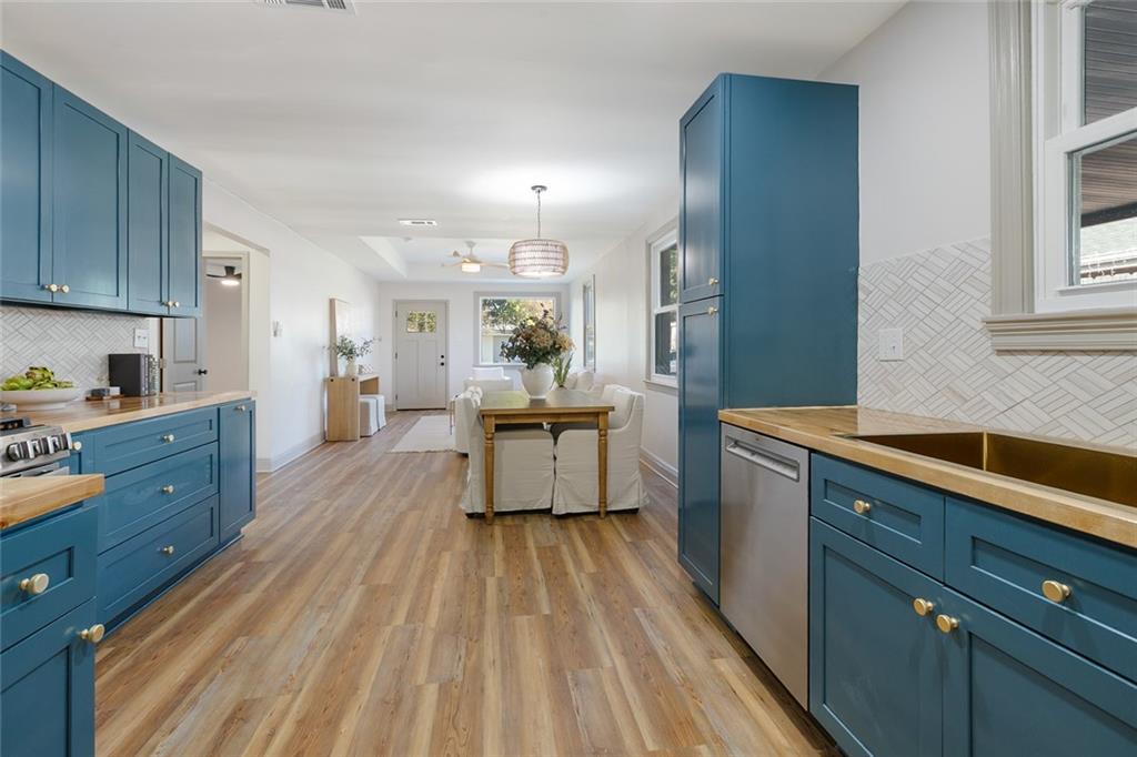 9005 Camille Court River Ridge, LA 70123 - Photo 8 of 23 Gallery Image 8