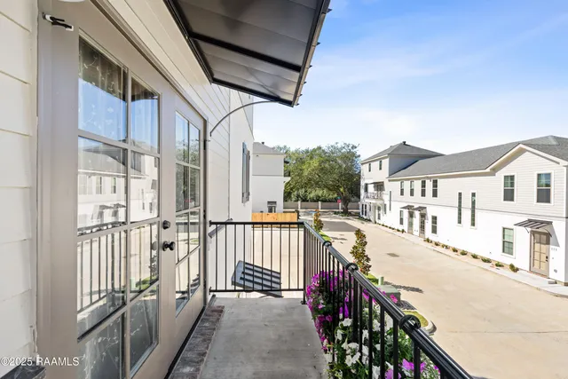 $2,975 | 204 Steiner Oaks, Lafayette, LA 70508