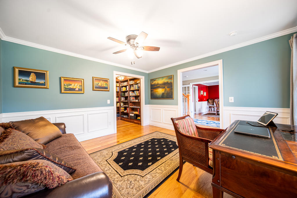 527 County Road Pocasset, MA 02559 - Photo 7 of 25 a living room with furniture and a window
