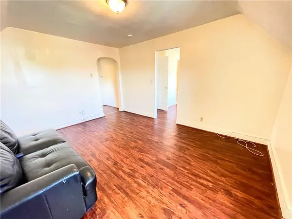 $1,095 | 5544 Baywood Street, Unit 3, Pittsburgh, PA 15206