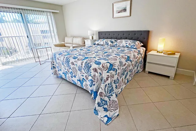 $3,150 | 3541 Northeast Ocean Boulevard, Unit 4, Stuart, FL 34996