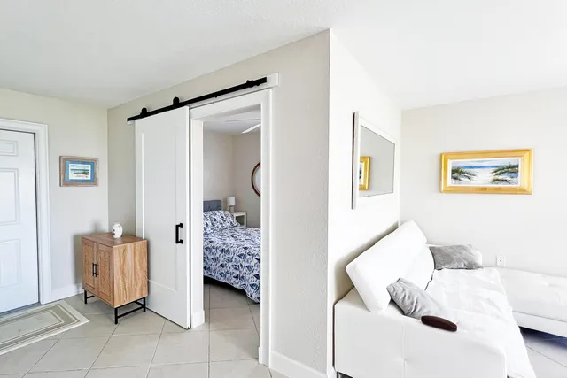 $3,150 | 3541 Northeast Ocean Boulevard, Unit 4, Stuart, FL 34996