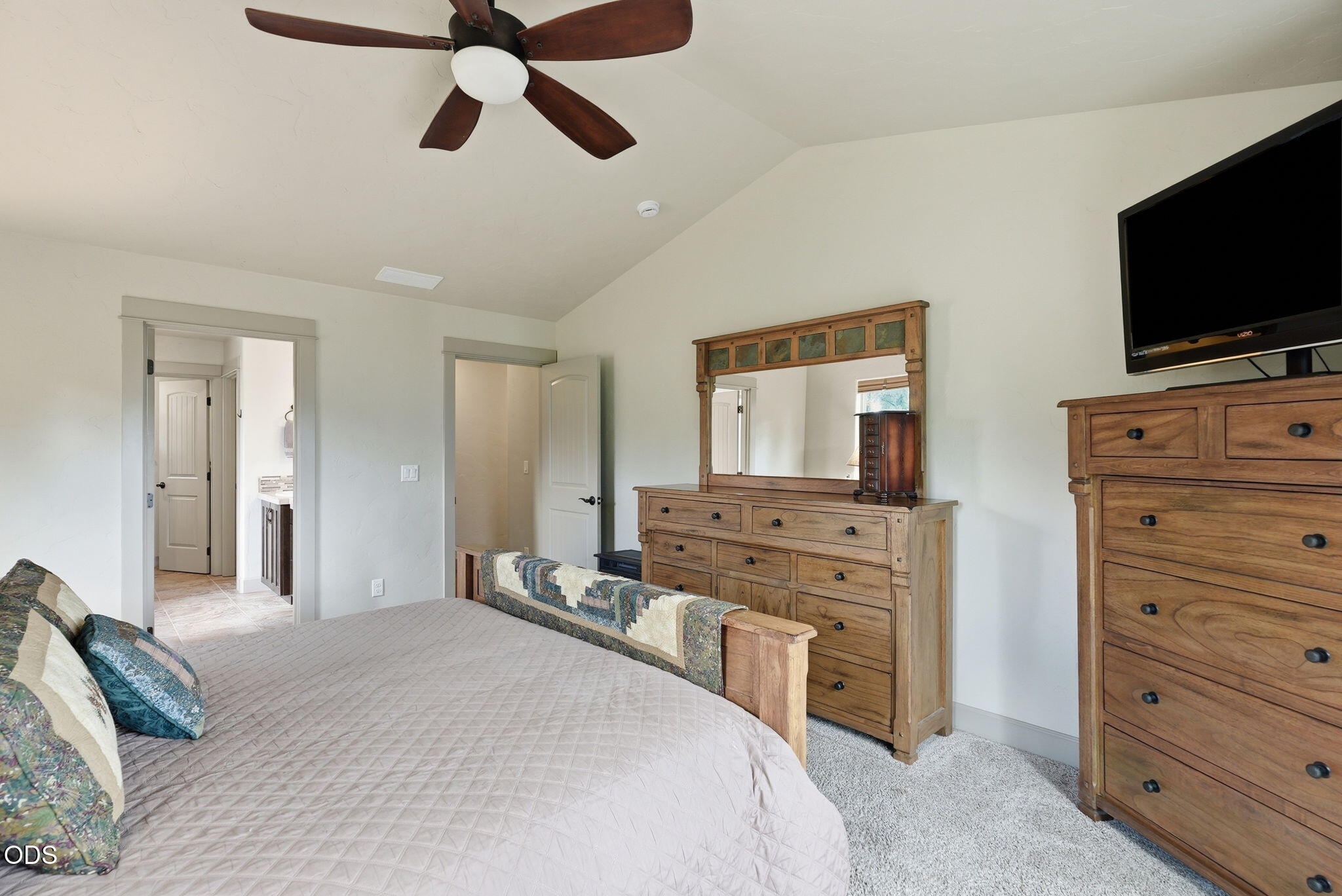 67295 Gist Road Bend, OR 97703 - Photo 27 of 57