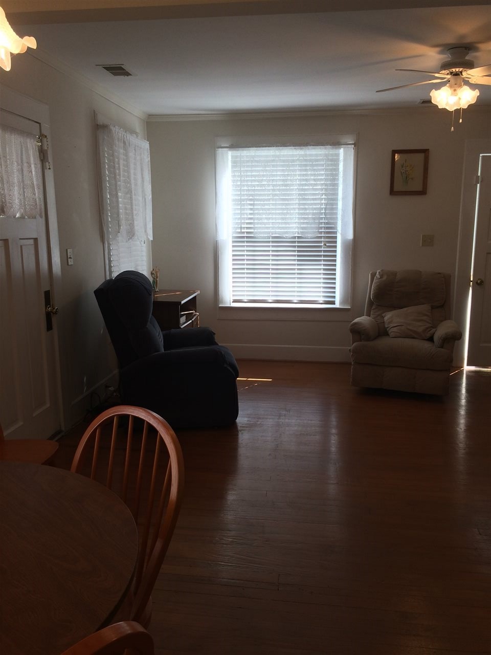 106 Hart Street Union, SC 29379 - Photo 2 of 10 Gallery Image 2